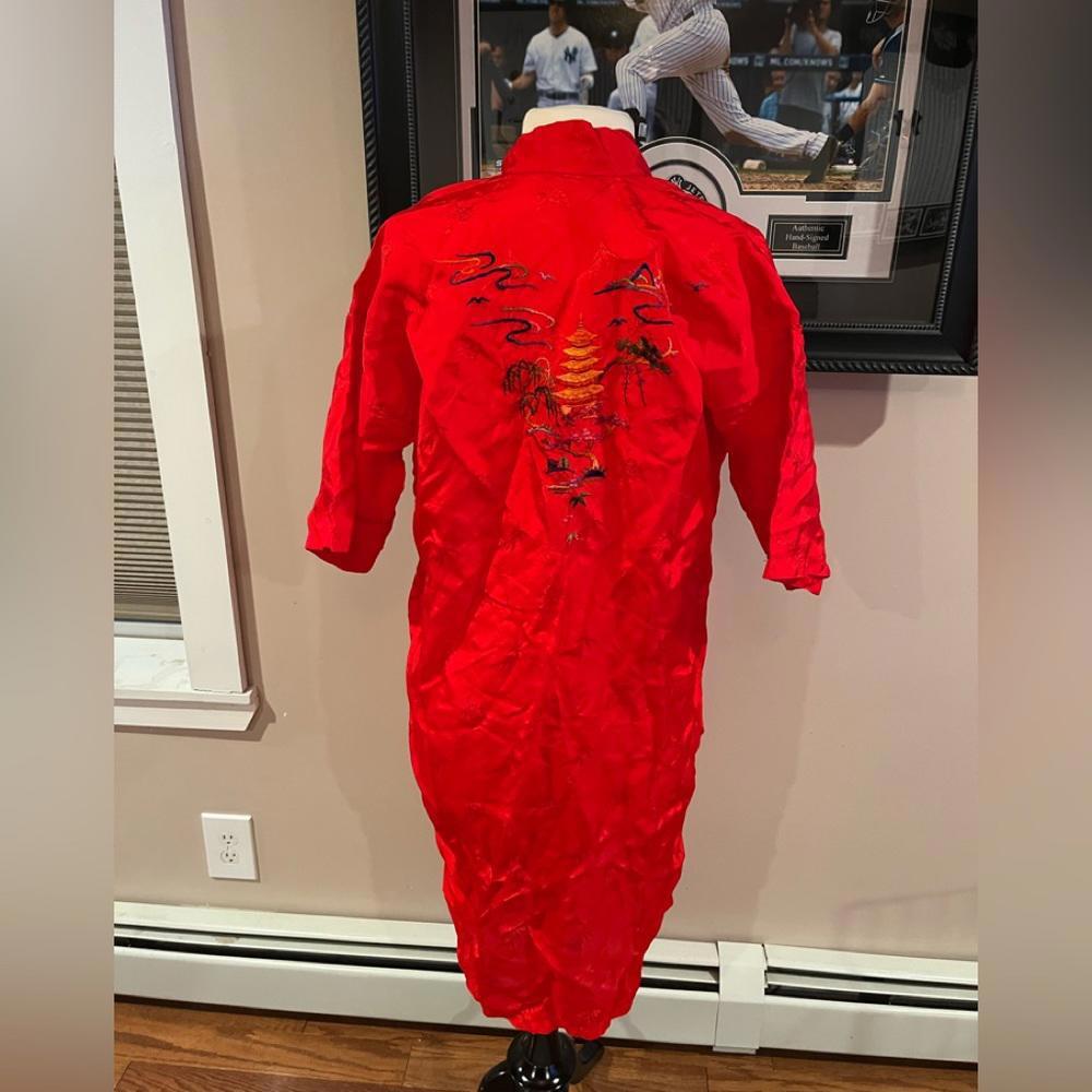 Vintage 70’ Golden BEE Dragon Rayon‎ Hand Embroidered Long Red Kimono Robe